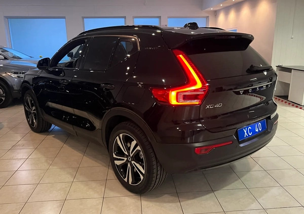 Volvo XC 40 cena 145900 przebieg: 159000, rok produkcji 2020 z Jarocin małe 497